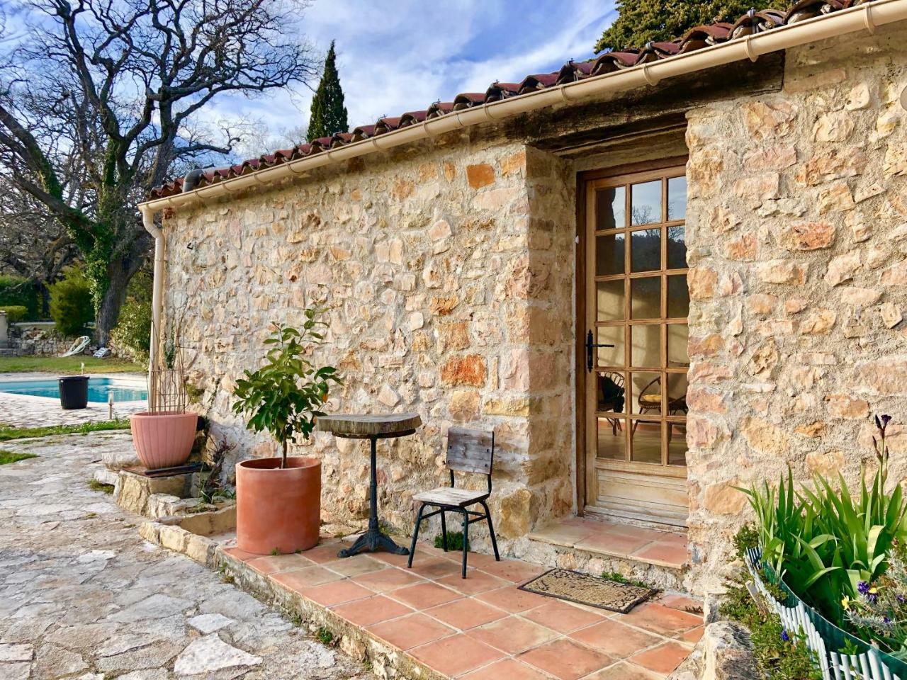 Ferme Le Pavillon Bed & Breakfast Bargemon Exterior foto