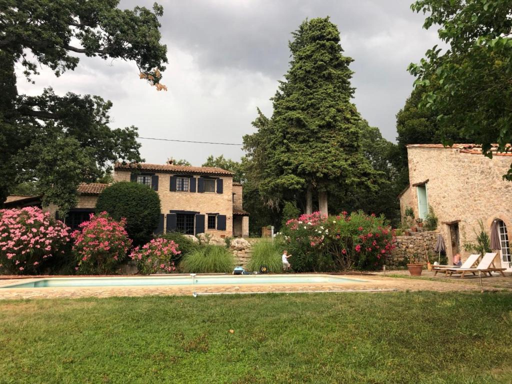 Ferme Le Pavillon Bed & Breakfast Bargemon Exterior foto